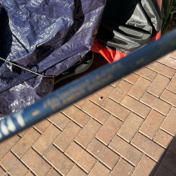 Golf clubs Eye of the tiger. 
3 pc iron set - Picture 3 of 6